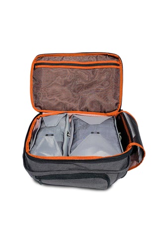 Knack expandable suitcase compartment