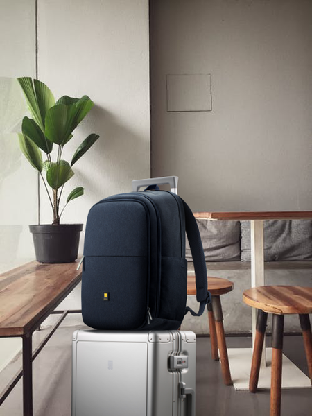 carry on luggage with laptop backpack