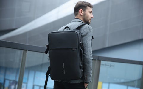 large capacity laptop backpack 17 inch