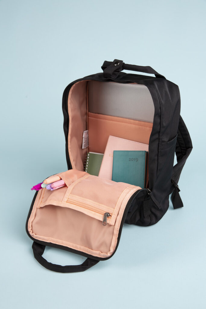 backpack for child and young kids