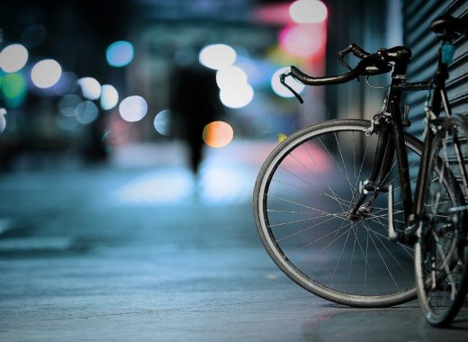 backpacks for commuting on a bicycle