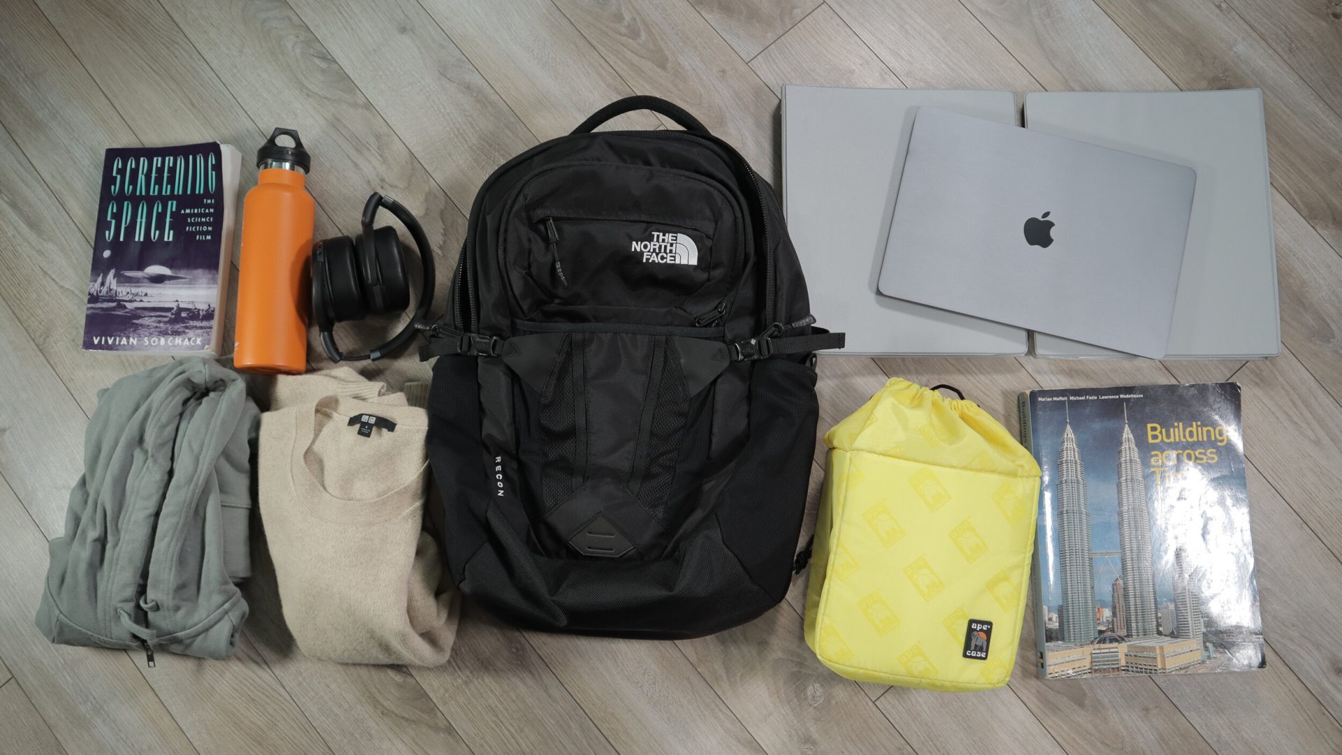 30 Liter The North Face Recon Backpack