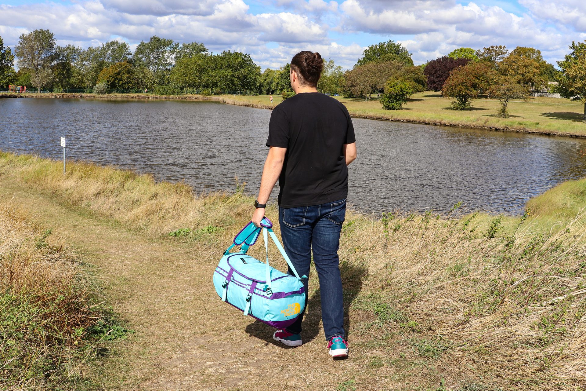 Carrying The North Face Base Camp Duffel As A Duffel In Essex England