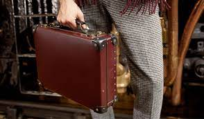 briefcase vs attache