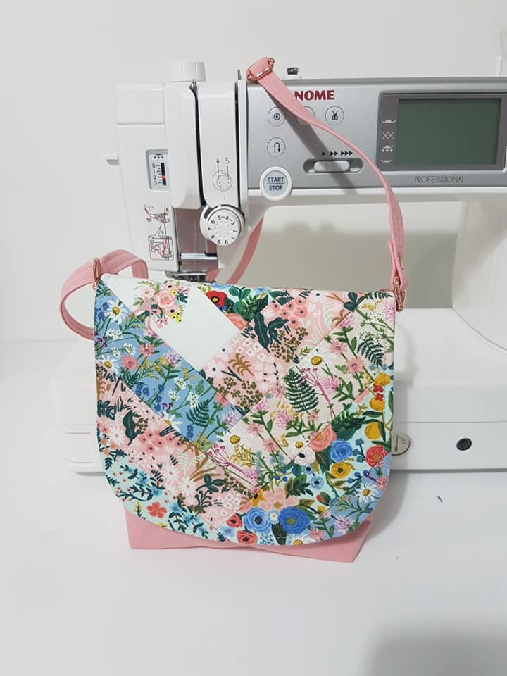 Crossbody Bag from Sewing Patterns by Junyuan 
