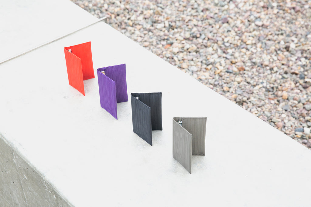 slim-cardholder-minimalist-front-pocket-wallet-Allett