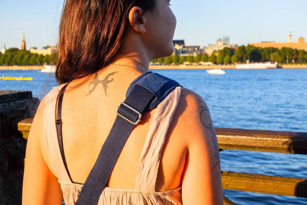 Padded shoulder strap - NeatPack Crossbody Bag Review