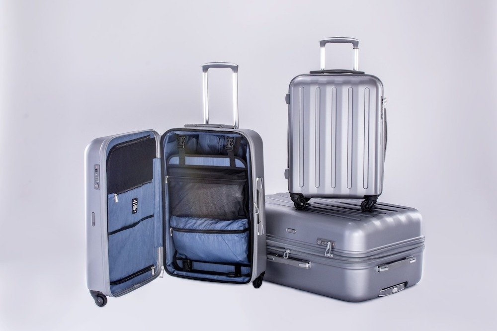 Luggage set metallic