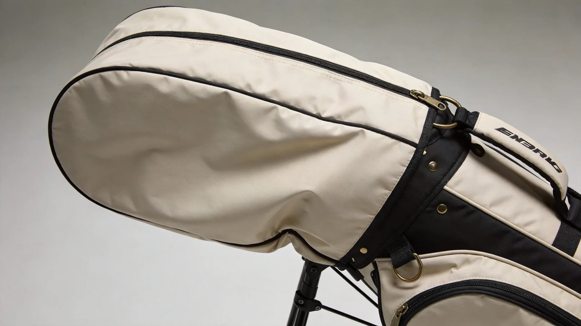 Padded travel cover protecting golf clubs for flight