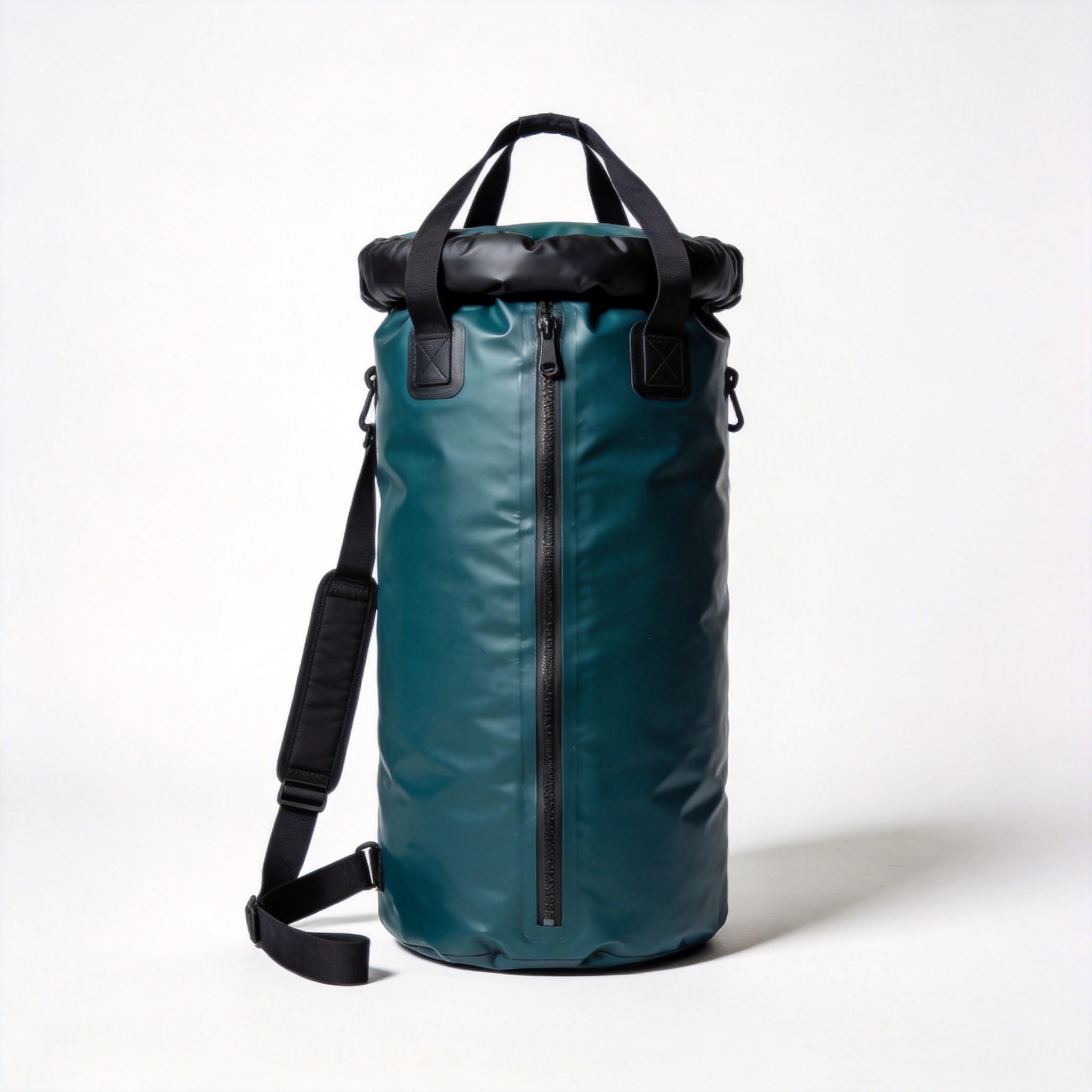 Waterproof dive duffel with dry-seal closure